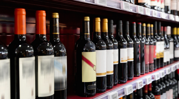 Supermarkets vs Wine Merchants